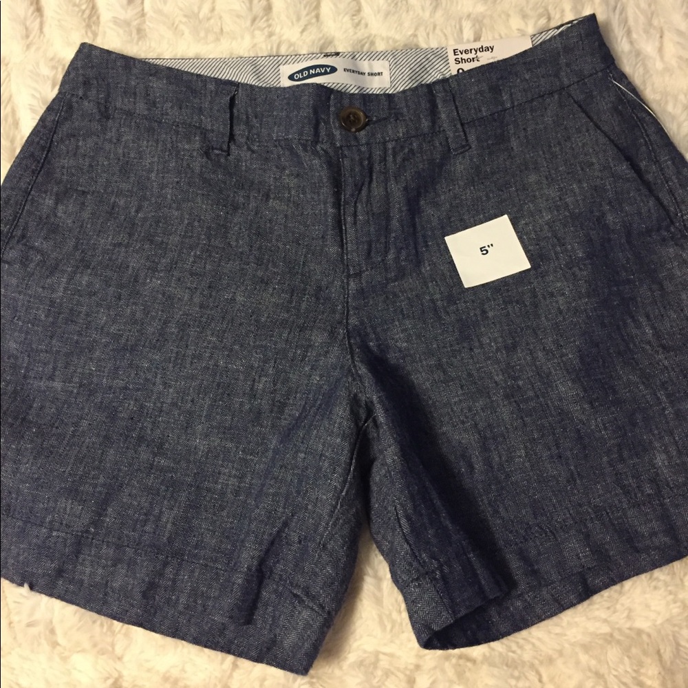 Old Navy linen/cotton everyday shorts, size 0